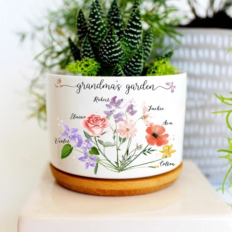 Custom Birth Month Flower Plant Pot Grandma's Garden Plant Pot